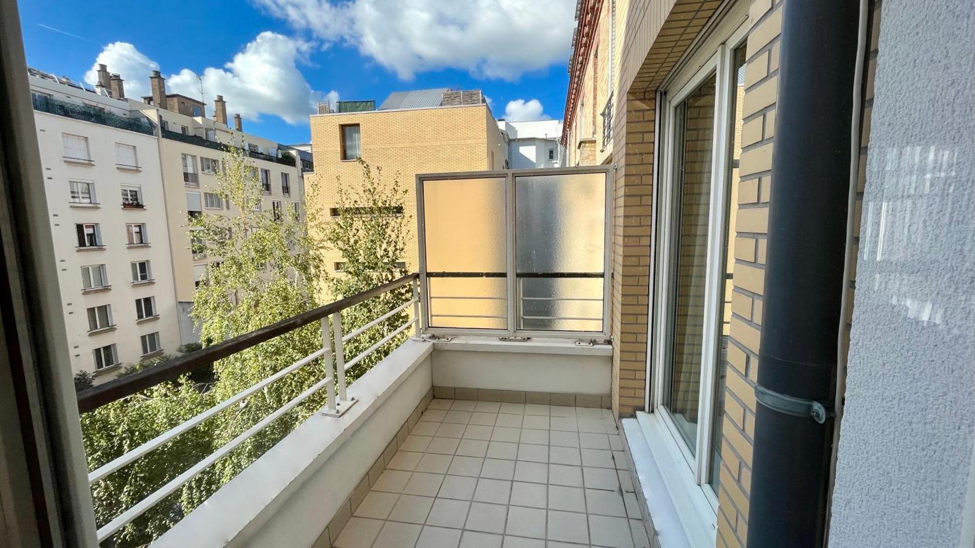 Chez Nicole & Denis Apartment บูโลญบียองกูร์ ภายนอก รูปภาพ